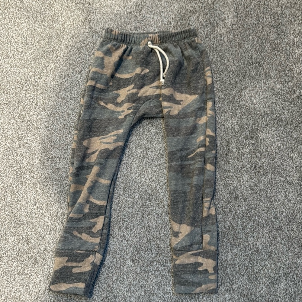 Childhood clothing, camo pants